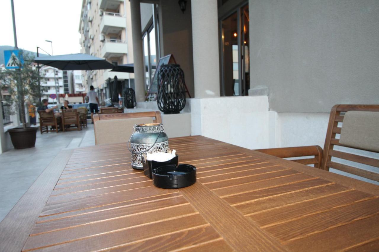Le Marc Guest House بودفا المظهر الخارجي الصورة